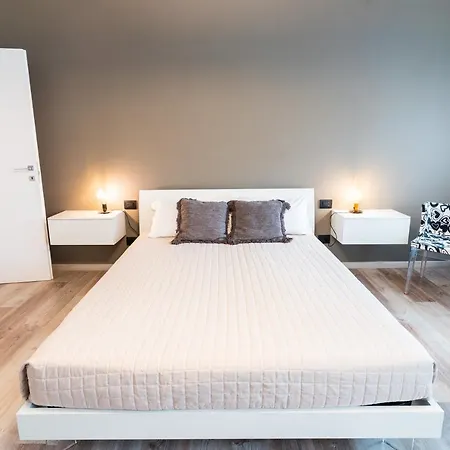 Sacrati 39 * Φεράρα